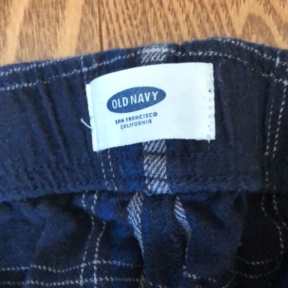 2/$12 Gap fleece pj bottoms - Picture 2 of 2